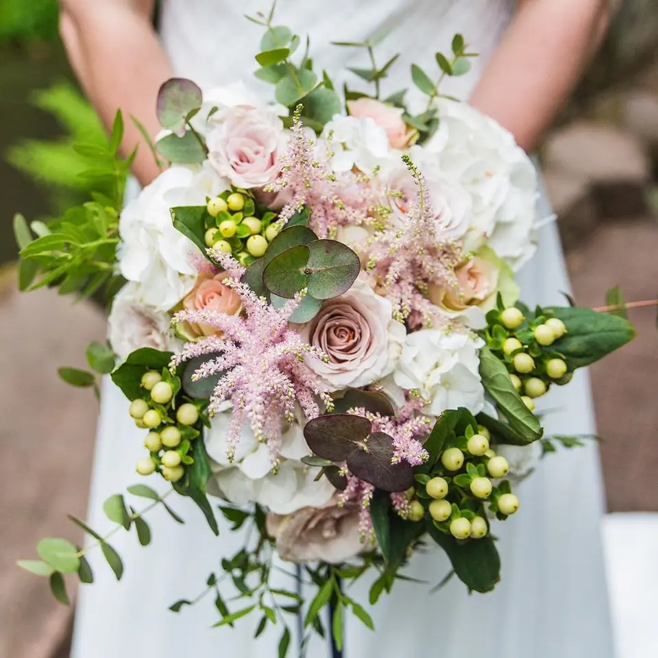 Fun and Natural North West Wedding Photographers - Rustic Lovebirds Fun and Natural North West Wedding Photographers - Rustic Lovebirds